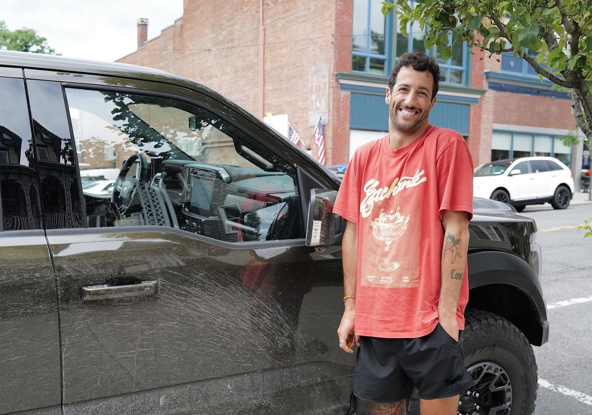 Daniel Ricciardo starts tailgate service with Dabble as he rules out F1 retirement